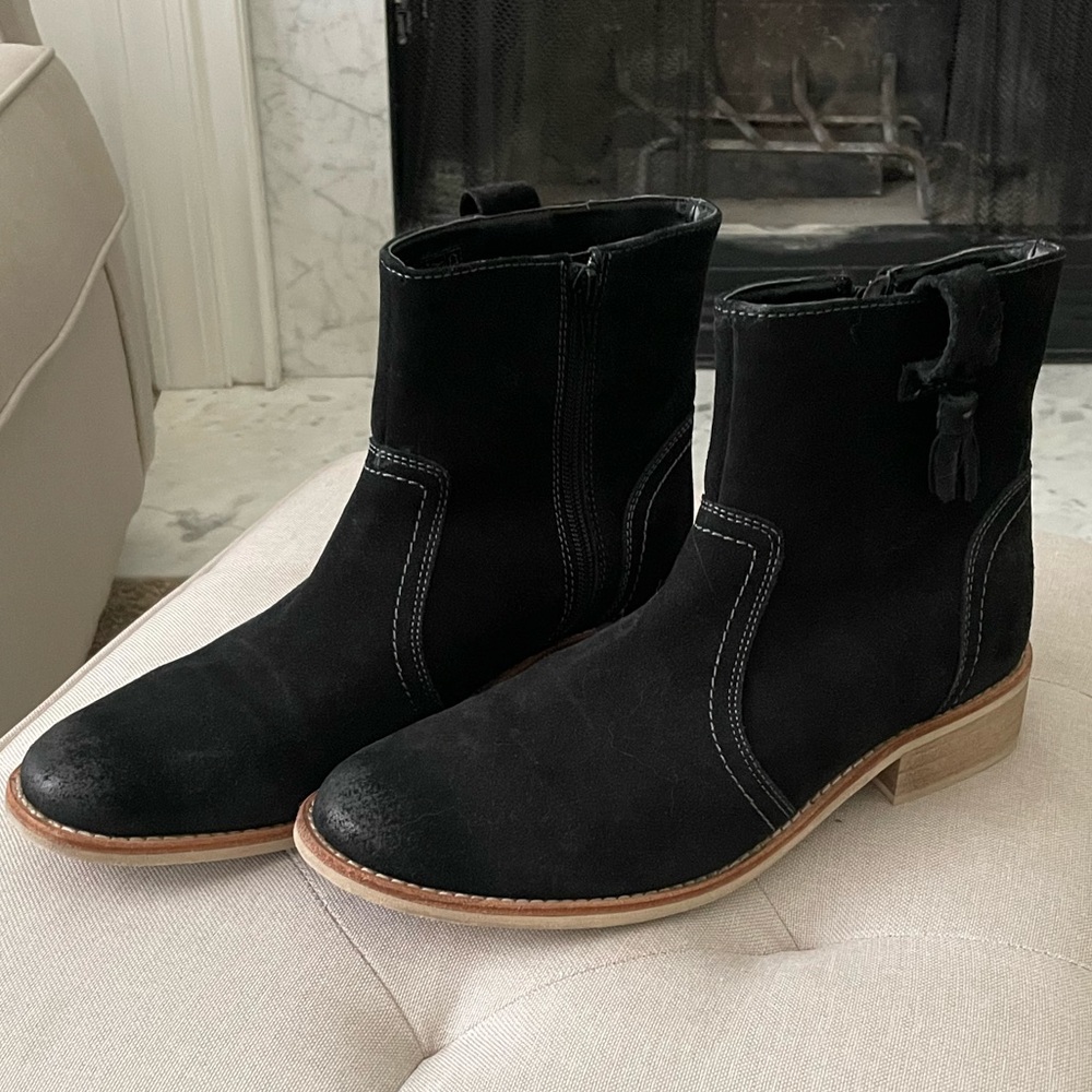 💙 CREVO Linley Suede Boot